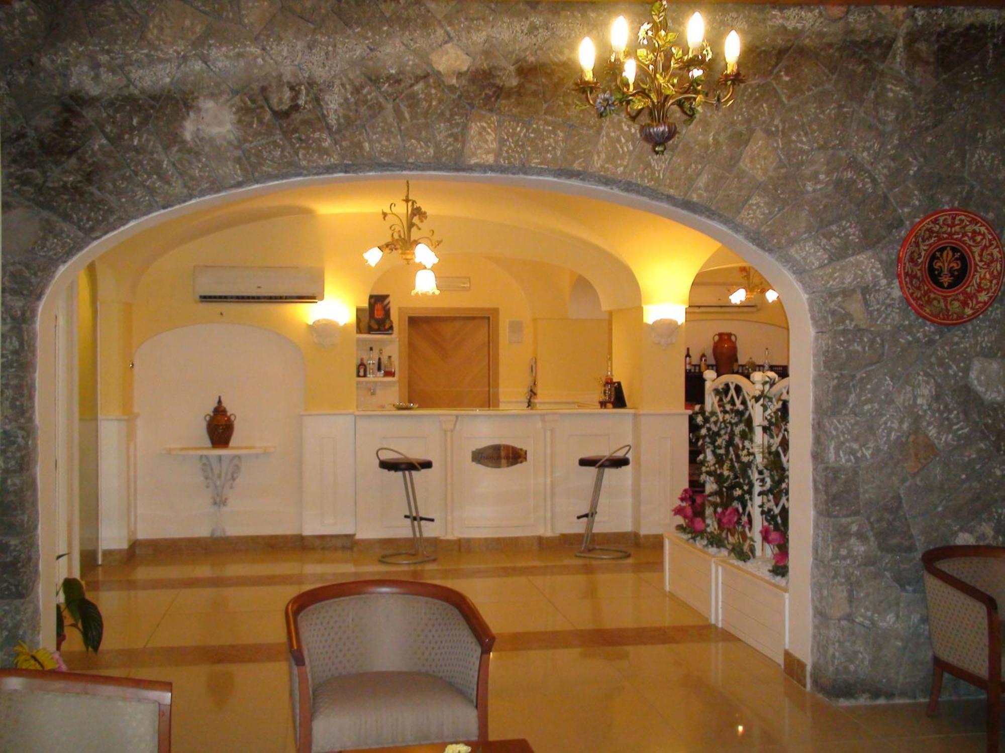 Hotel Villa Franca Форио Экстерьер фото